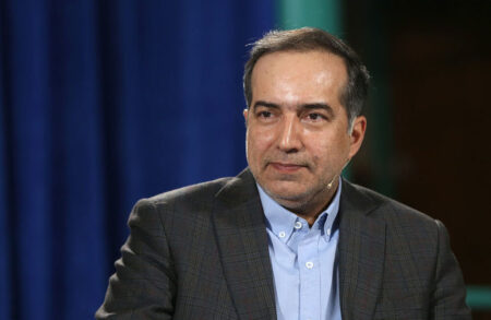 نامه انتظامی به اژه‌ای؛ رسانه‌ها به قوانین دو قلو نیاز دارند