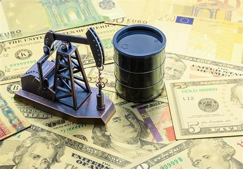 نوسانات بازار نفت در سایه مذاکرات صلح و تحریم‌های نفتی روسیه