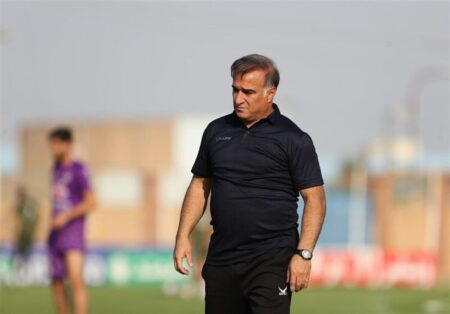 سیروس دین‌محمدی به جای این خانم سخنگوی استقلال شود!