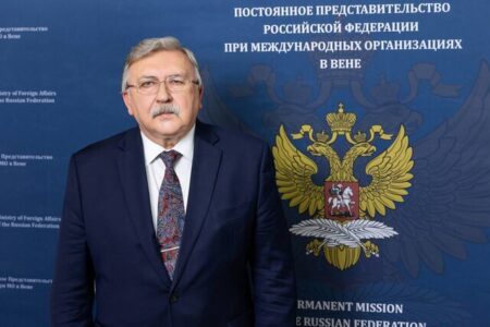 اولیانوف: اروپا هیچ استراتژی درباره خروج از بن‌بست اسنپ‌بک ندارد