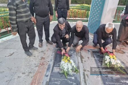 تجلیل از جانبازان و آزادگان در دهمین سالگرد تدفین شهدای گمنام خوراسگان