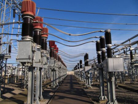 تلفات برق ایران در مرز ۱۰ درصد؛ هم‌سطح کشورهای پیشرفته صنعتی