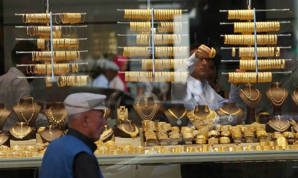 آخرین قیمت طلا، سکه و دلار تا پیش از امروز ۵ شهریور