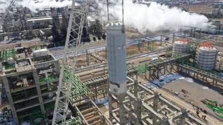 صنعت پتروشیمی با فرسودگی و ضعف ساختاری روبه‌رو است