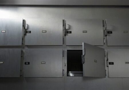 خودکشی مشکوک یک دانشجوی دکتری در تهران؛ علت چه بود؟