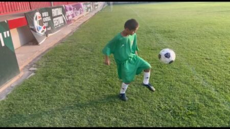 بازیکن ناشناخته تمرین تیم ملی در تاجیکستان را بهم ریخت +ویدیو