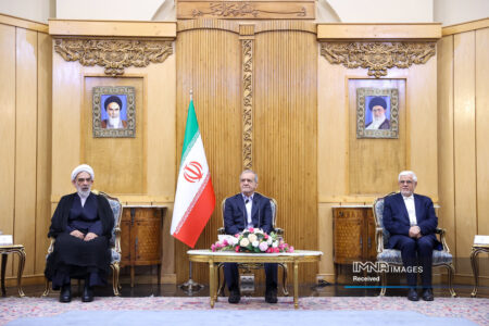 اجلاس شانگهای گامی مهم در جهت تقویت چندجانبه‌گرایی و صلح منطقه‌ای است