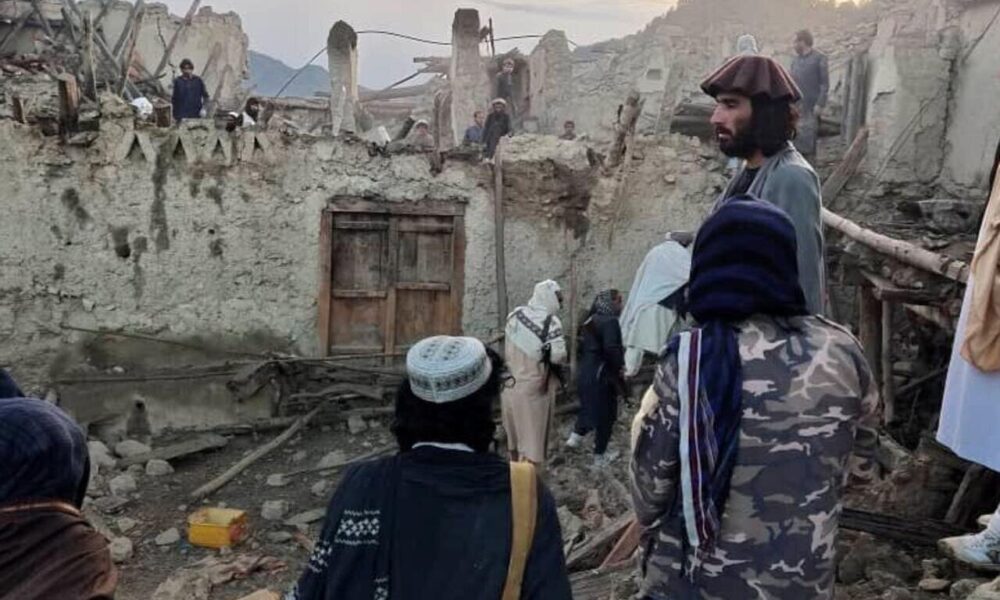 زلزله افغانستان ۲۰۲۵: بیش از ۸۰۰ کشته و ۲۸۰۰ زخمی