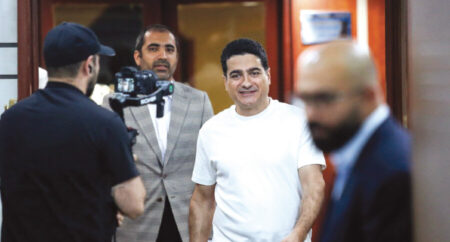 آقای زاکانی ول کن دیگه! همایون شجریان رفت