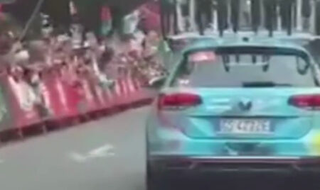 پذیرایی از اسرائیلی‌ها با پرچم فلسطین! +ویدیو