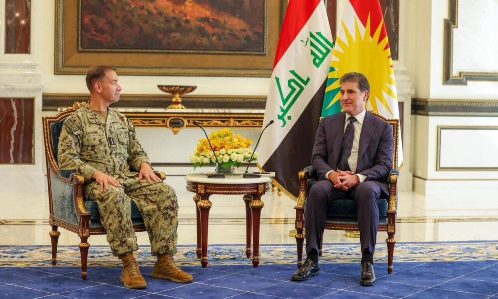دیدار «نیچیروان بارزانی» با فرمانده سنتکام