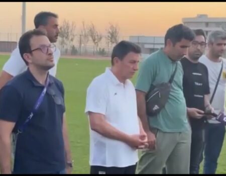 ویدیو| قلعه‌نویی خبرنگاران را به جمع بازیکنان تیم ملی دعوت کرد