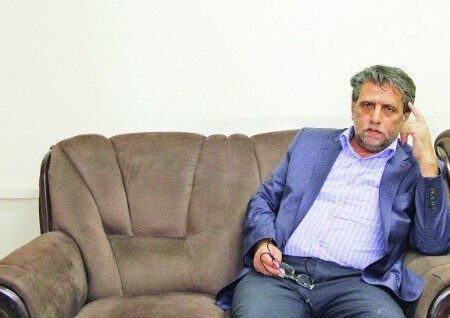 حضور مردم در میدان از ۱۰۰ موشک بالستیک اثرگذارتر است