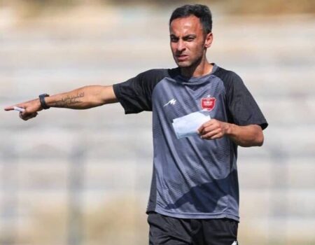 سرمربی پرسپولیس: شکست در دربی حق استقلال بود!