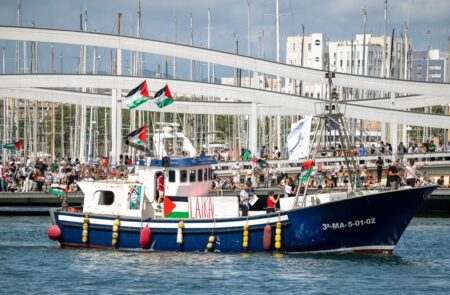ناوگان جهانی صمود برای شکستن محاصره غزه از تونس به راه افتاد