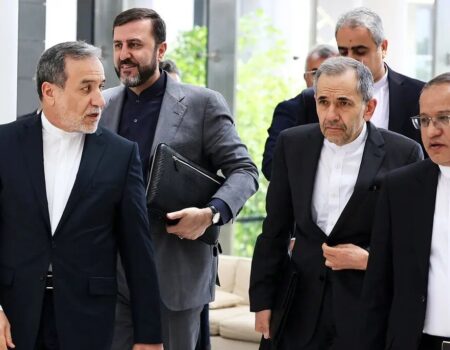 سیاست خارجی در پستو شکل نمی‌گیرد | دیپلماسی فقط مذاکره با آژانس نیست