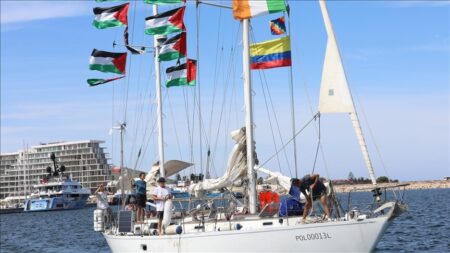 آخرین وضعیت «ناوگان جهانی صمود» / ۱۶ کشتی از بنادر تونس به‌سوی غزه حرکت کردند