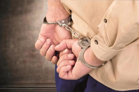 دو کلاهبردار میلیاردی در تهران به دام افتادند