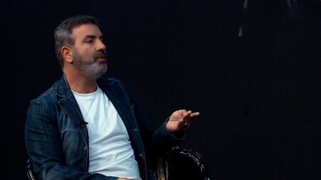 بهروز رهبری‌فرد به سیم آخر زد: هیچ کس هاشمیان را گردن نمی گیرد/ پرسپولیس از زمان پروین هم بدتر شده!