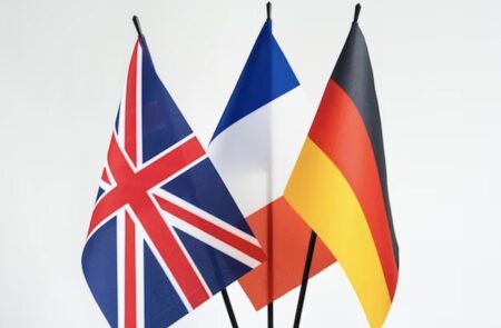 روایت آلمان از تماس تروئیکای اروپایی و عراقچی درباره موضوع هسته‌ای ایران