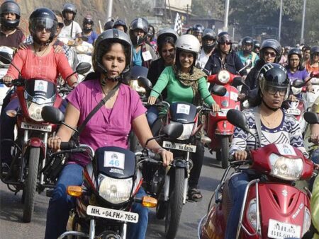 «ملکه‌های موتور»؛ الگوی جدیدی که زنان خلق کردند!