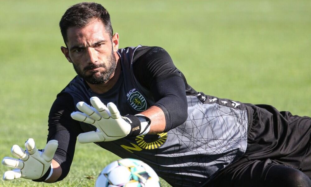 دروازه‌بان استقلال به ایران بازنگشت