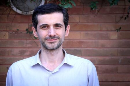 مدیران کشور یا اهل فکر نیستند یا اهل عمل