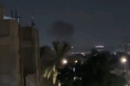 شنیده شدن صدای چند انفجار در سرزمین اشغالی در پی حمله موشکی یمن