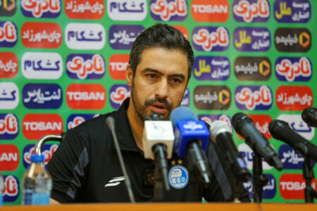 مربی استقلال اول عذرخواهی کرد و بعد طلبکار شد!