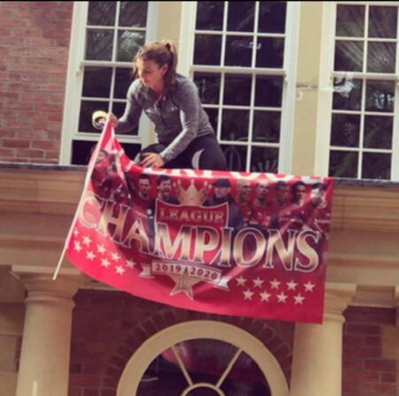 فوتبالیست سرشناس همسر خود را حبس کرد! +عکس