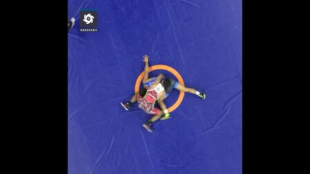 مبارزه سعید اسماعیلی با حریف آذربایجانی در فینال مسابقات جهانی زاگرب +ویدیو