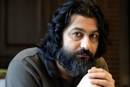 زامبی‌هایی که به‌دنبال دوقطبی‌بازی رسول خادم - علیرضا دبیر هستند!