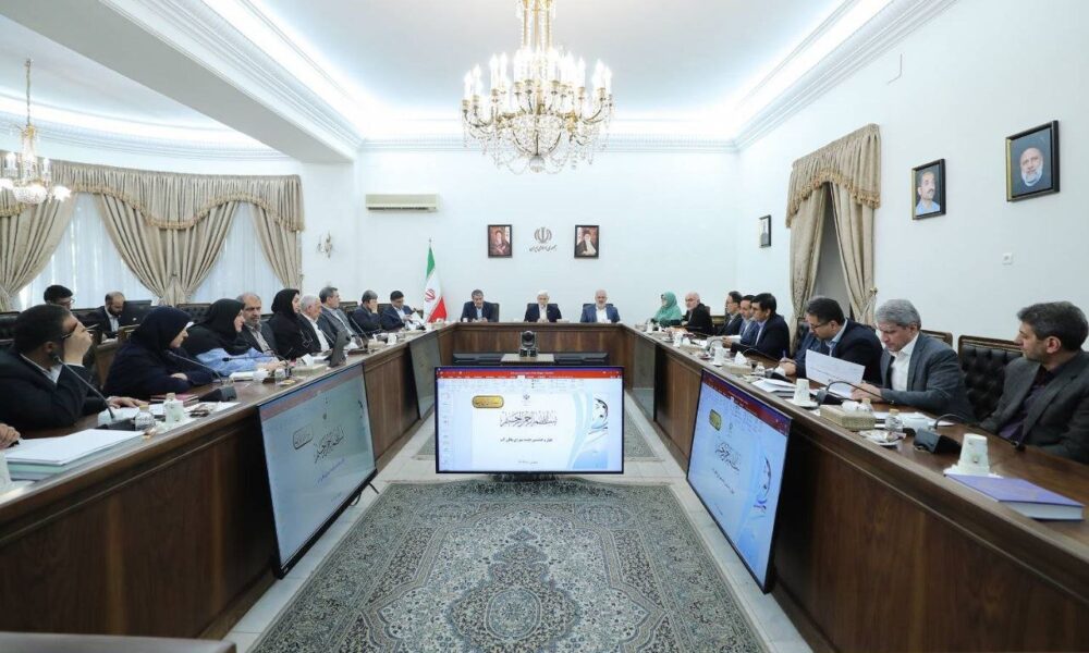 دستور معاون اول رئیس‌جمهور به استفاده از محققان داخلی و خارجی برای حل مسئله آب