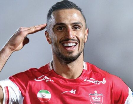 وحید هاشمیان وارد بلک لیست هواداران پرسپولیس شد!