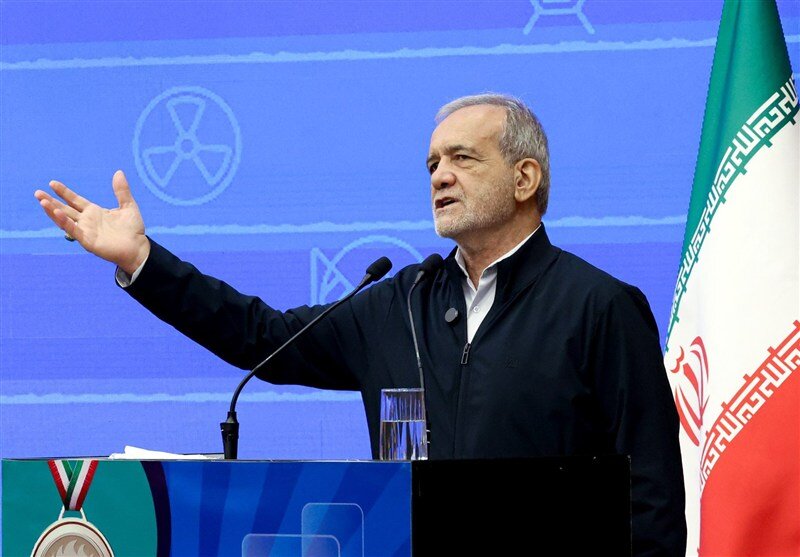 دیدار و گفت‌وگوی نمایندگان جنبش‌های ضد جنگ در آمریکا با پزشکیان