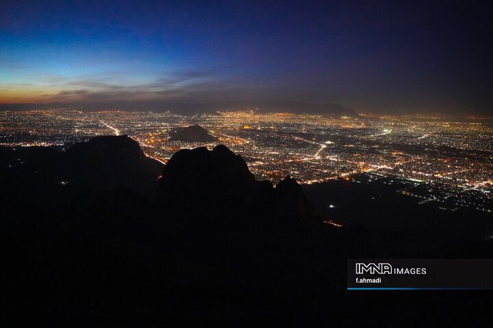 راهکارهای نوین برای کاهش آلودگی نوری در شهرهای بزرگ ایران