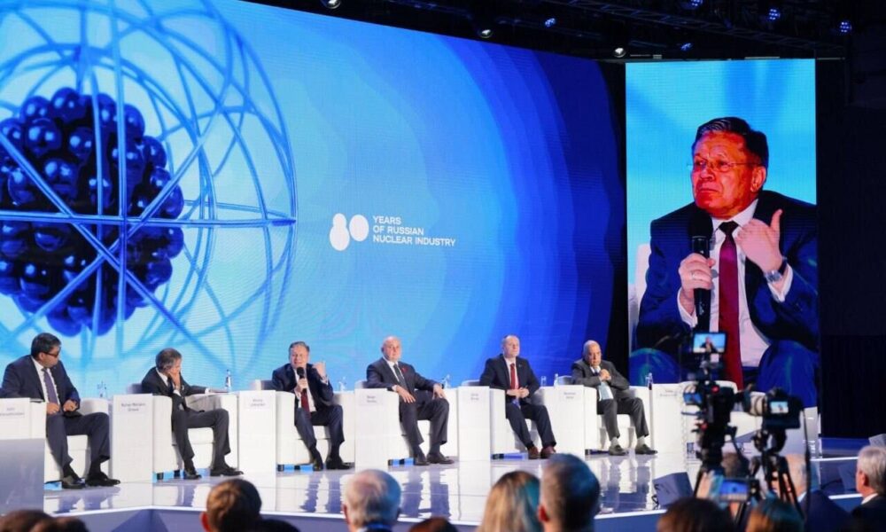 روسیه: برخورداری از برنامه صلح‌آمیز هسته‌ای، حق ایران است