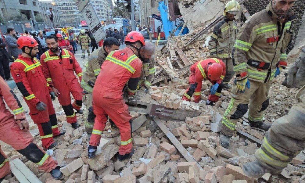 تراژدی پلاسکو ۶۰ ساختمان و بیمارستان پایتخت را تهدید می‌کند