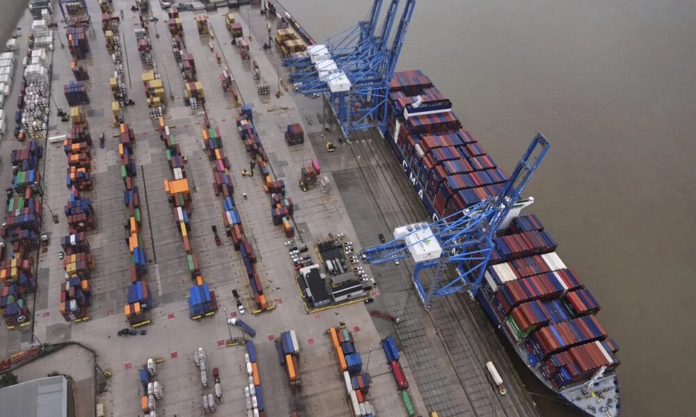 ایران آماده پرواز در مدار شرق