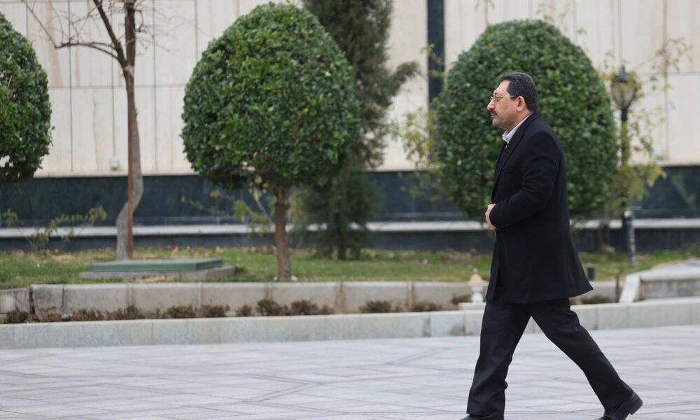 وزیر صمت بامداد امروز به بلاروس رفت