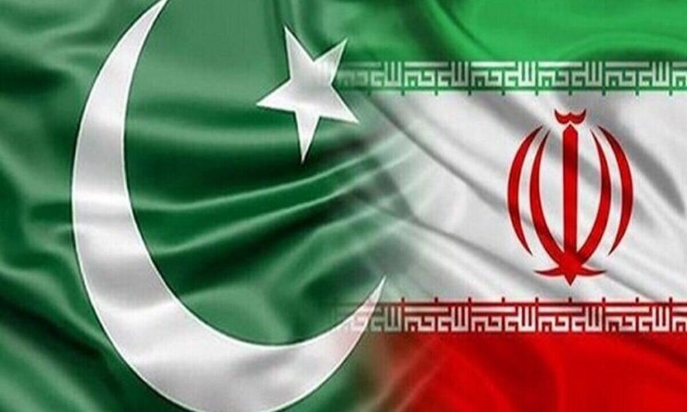 گسترش تجارت ایران و پاکستان در مسیر تحقق هدف ۱۰ میلیارد دلاری