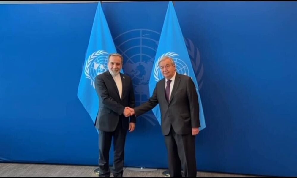 عراقچی با دبیرکل سازمان ملل دیدار و گفت وگو کرد عراقچی با دبیرکل سازمان ملل دیدار و گفت وگو کرد