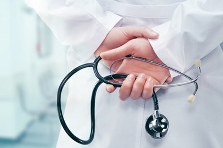 وضعیت تاسف‌باز پزشکان بعد از مهاجرت/ کشوری که از چنین سرمایه‌های انسانی تهی شود...