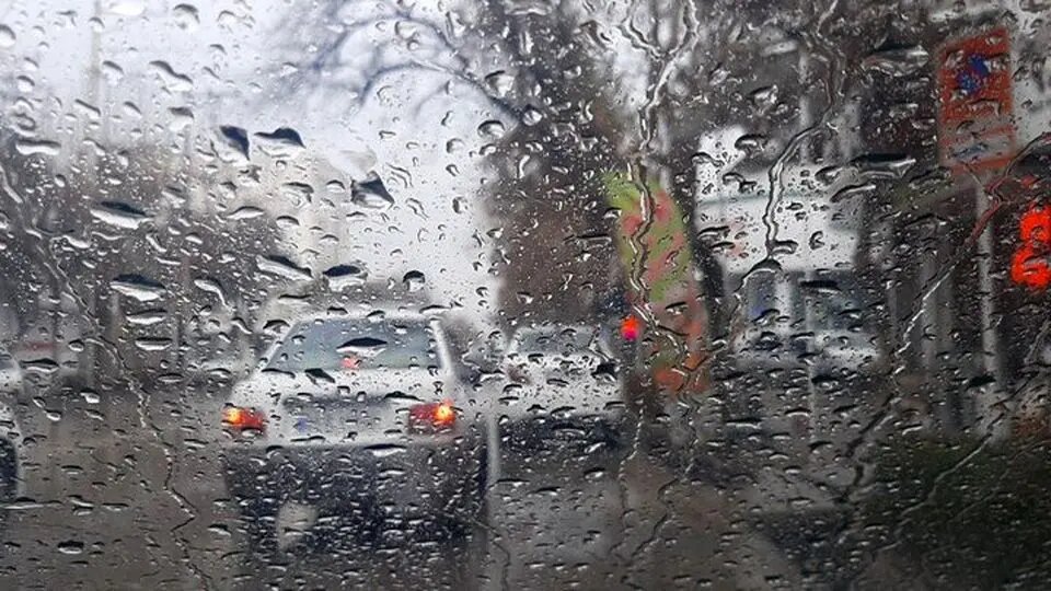 فعالیت سامانه بارشی پرقدرت در کشور و کاهش دما/ ۲ استان برای بارش شدید باران آماده باشند