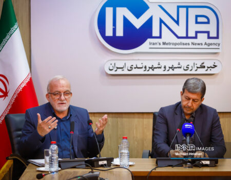 اقتصاد زیر آتش روانی دشمن با امید، قانون و مردم زنده می‌ماند /مسیر نجات اقتصاد از دل قانون