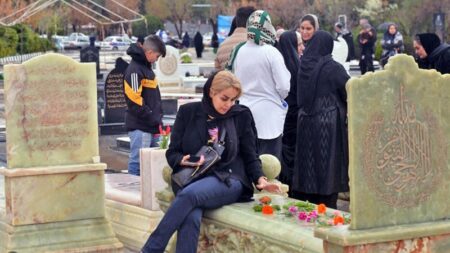 مُردن ۴۵درصد گران شد! / هزینه‌های عجیب آمبولانس، قبر، کفن و دفن