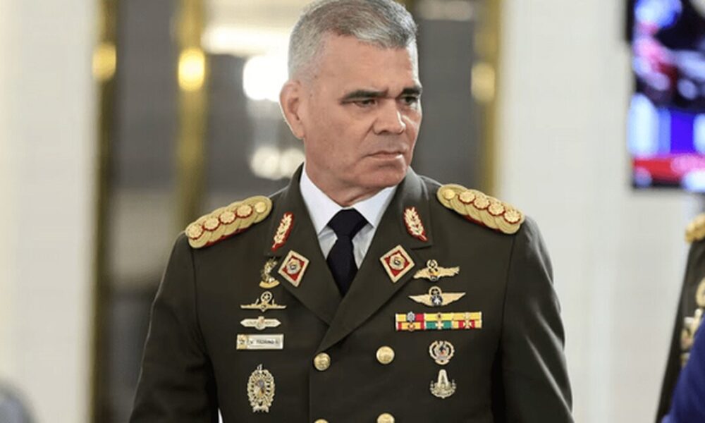 پنج جنگنده آمریکا به سواحل ونزوئلا نزدیک شدند پنج جنگنده آمریکا به سواحل ونزوئلا نزدیک شدند