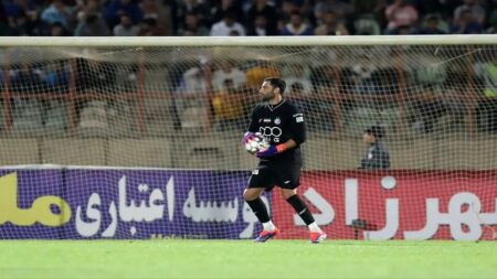 دلارهایی که هدر رفت؛ خارجی‌های استقلال چیزی جز آه و افسوس برای هواداران نگذاشتند!