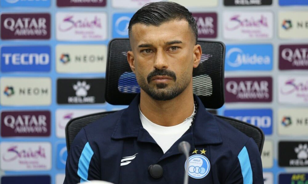 ساپینتو به رضاییان پشت کرد؛ هواداران هم دیگر او را حمایت نمی‌کنند