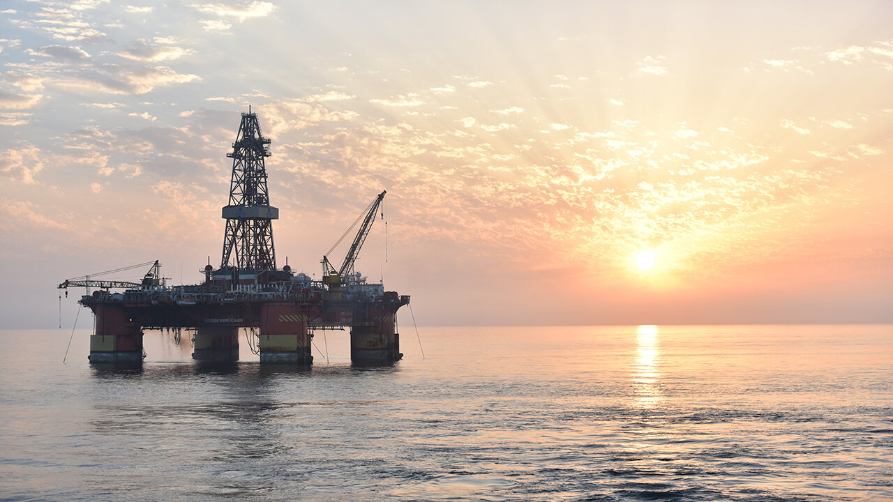 دیپلماسی هوشمند انرژی؛ کلید ثبات صادرات نفت ایران تا افق ۲۰۵۰